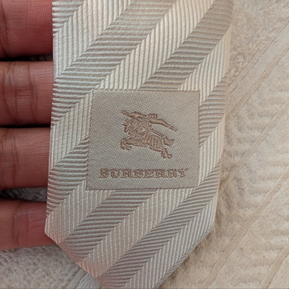 2 Burberry London Neckties-Nova Check And White/ Gray Striped - Picture 14 of 15